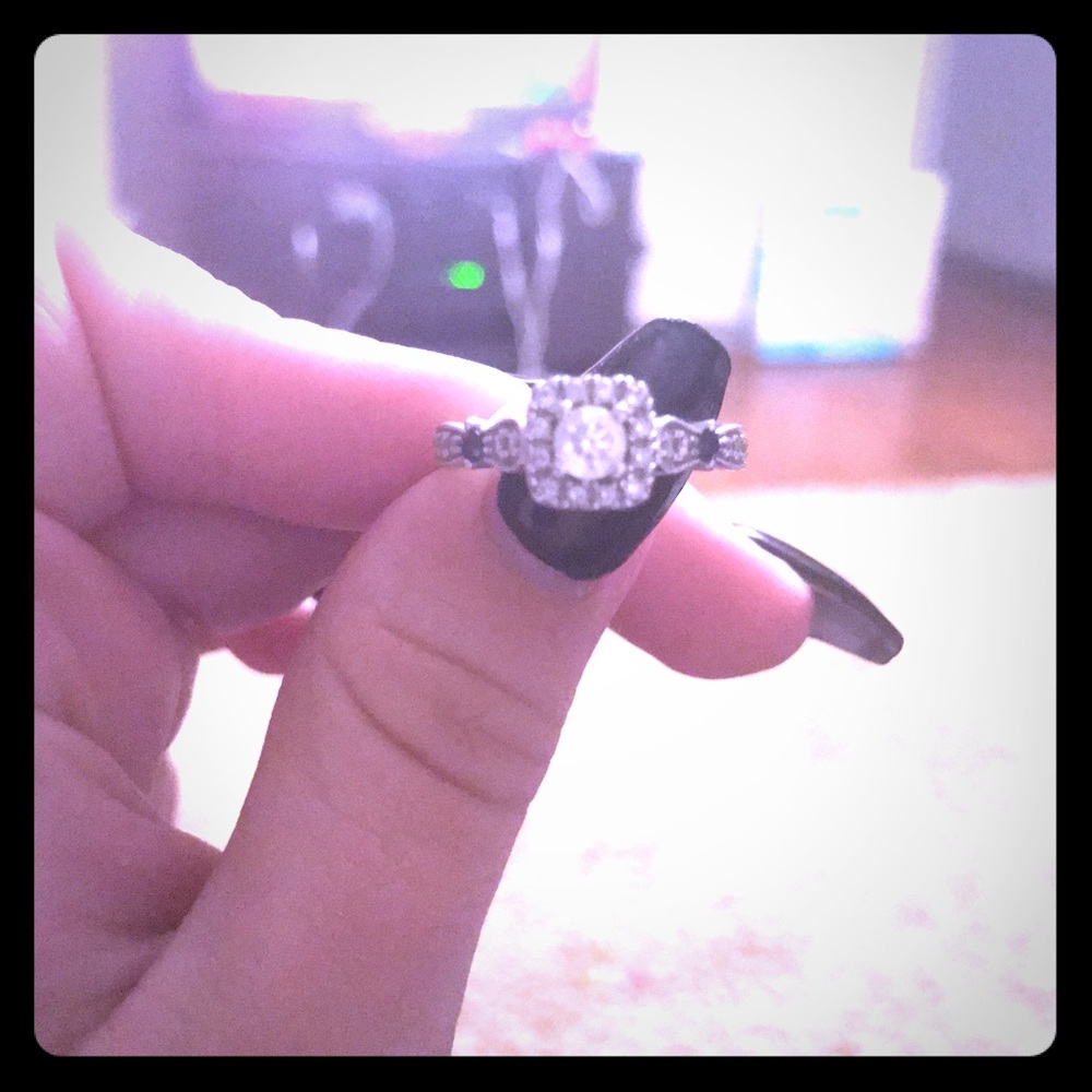 Vera wang ring